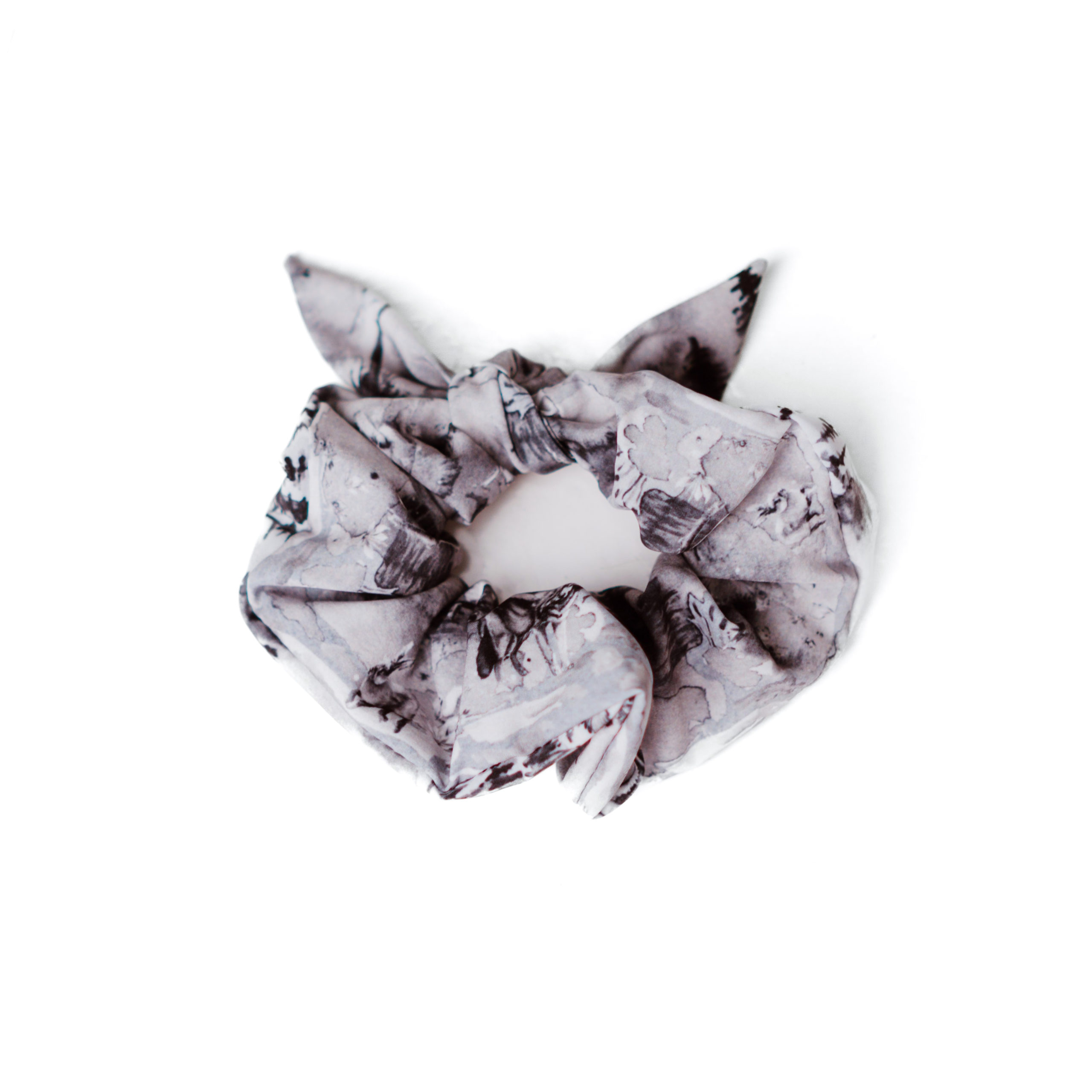 Juuksekumm Karge mets front Eesti disain Alisa Vasina