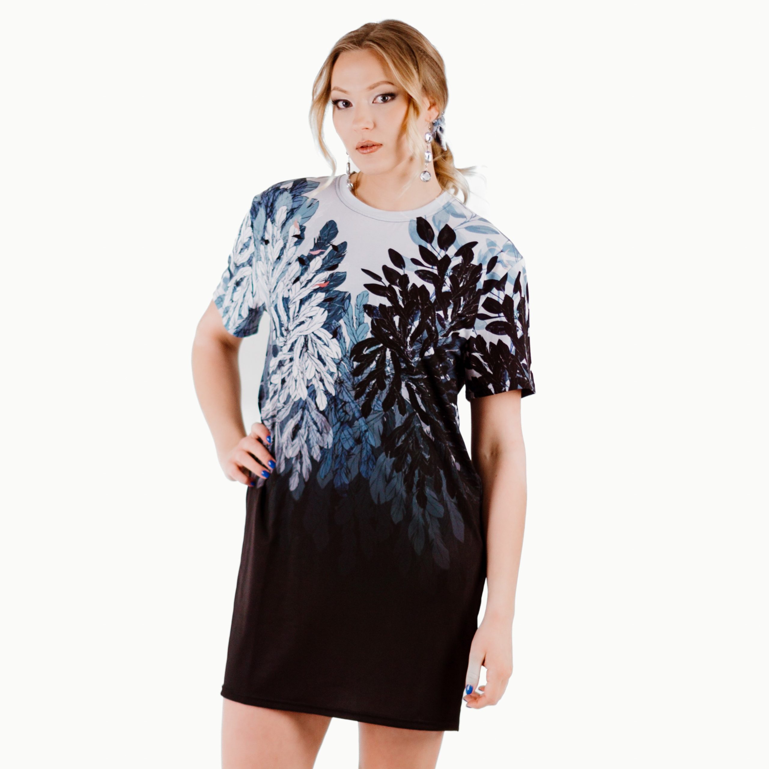 T-särki kleit luiged Eesti disain Alisa Vasina