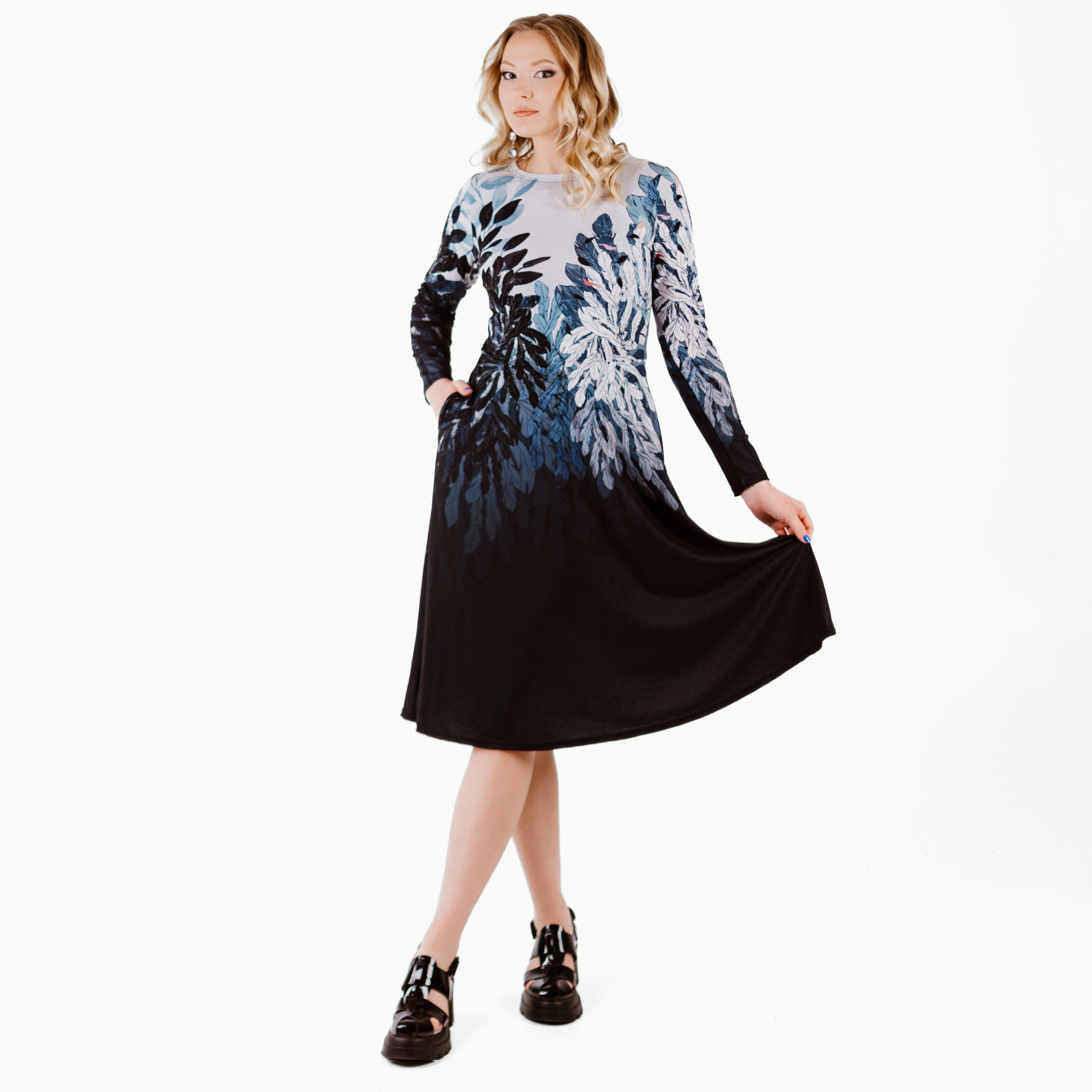 Taskutega midikleit Luiged Eesti disain Alisa Vasina kantav kunst