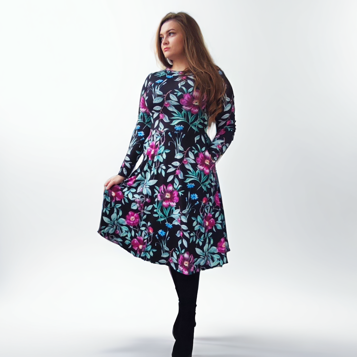 Taskutega midikleit lumeroos Eesti disain kleit