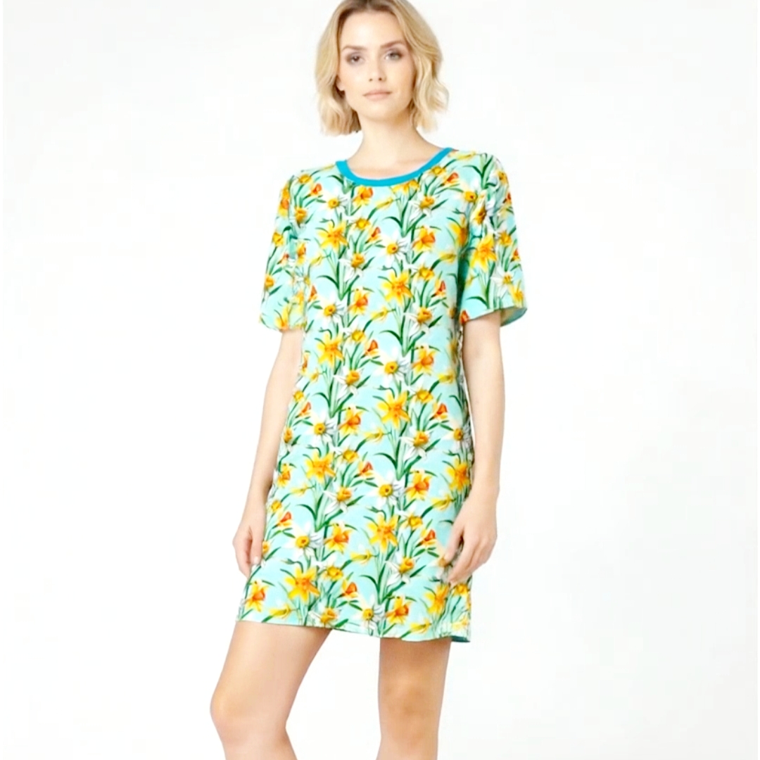 T-särk kleit nartsiss